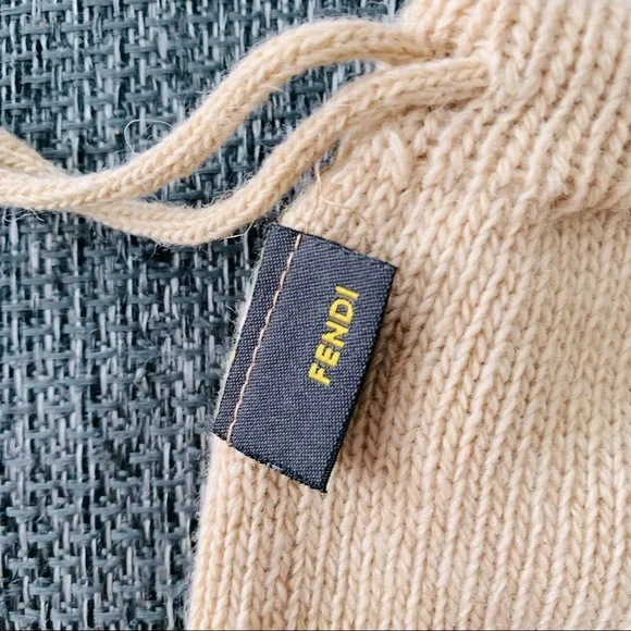 Authentic FENDI Limited Edition Pouch ✨RARE✨ PRICE FIRM - Picture 4 of 6